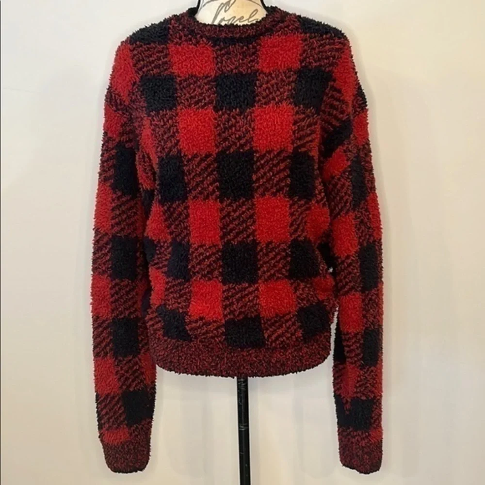 SKIMS plush buffalo plaid sweater S/M